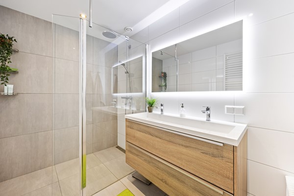 Medium property photo - Regenboogforelvijver 6, 2492 MT The Hague